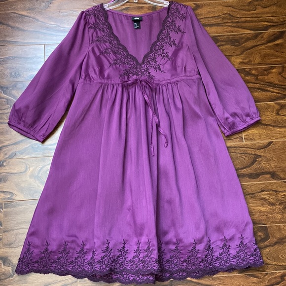 EUC H&M beautiful dress in size 8 - Picture 6 of 11